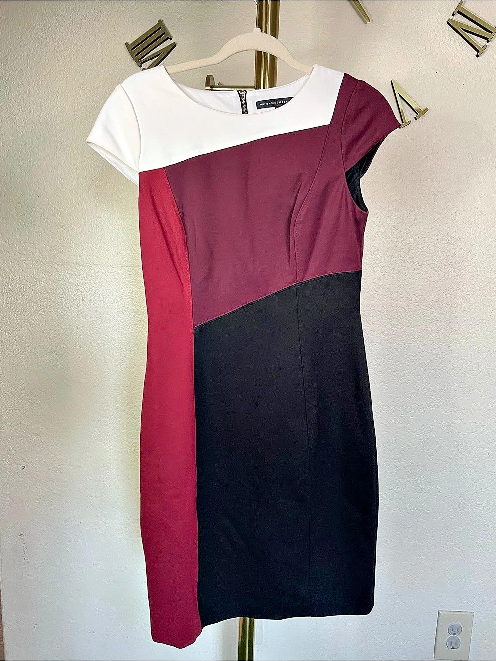 White House Black Market Colorblock Sheath Dress Black & Burgundy Size 4